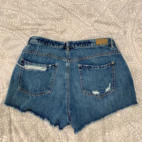 GARAGE blue denim jean shorts💙 - Picture 4 of 5